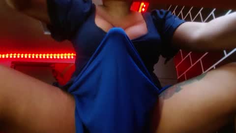  i am trixie im Your Selfsucking Mistress  online show from 11/25/24, 01:01