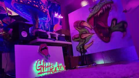 GlitterBox online show from 01/03/25, 08:14