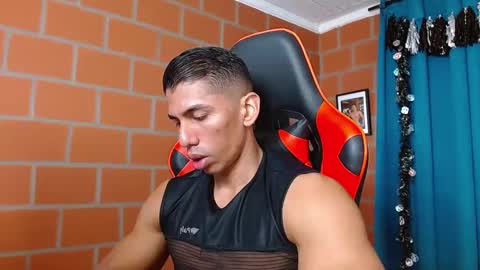 Adan Sin online show from 12/11/24, 03:09