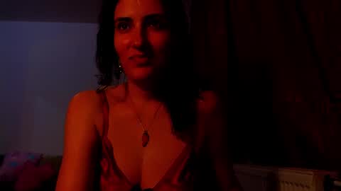 amy        online show from 01/05/25, 07:22