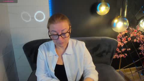 Alexandra online show from 12/13/24, 02:00