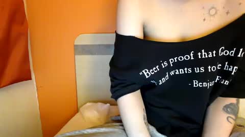 alliebearx online show from 11/22/24, 03:08