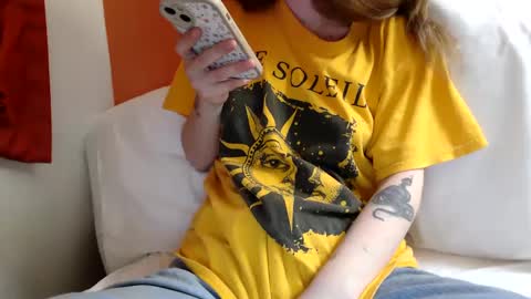 alliebearx online show from 11/25/24, 11:52