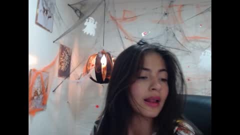 annielovex online show from 11/11/24, 12:12