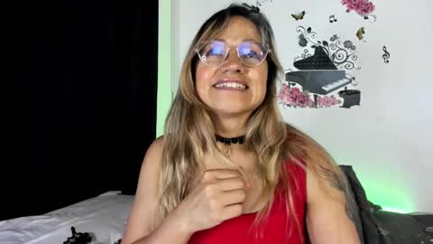 anthonela_mature_ online show from 11/14/24, 10:02