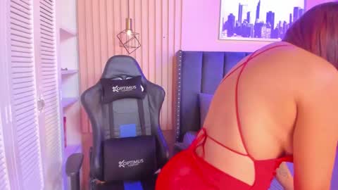 ashlye_miller_ online show from 12/18/24, 03:54