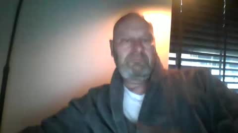 bigmike3339 online show from 12/28/24, 08:34