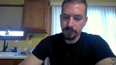 boredcarpenter online show from 12/20/24, 04:18