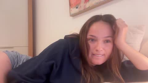 daisybabyyy online show from 12/29/24, 10:10