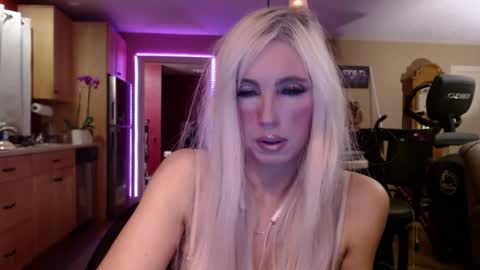 DanikaWhite69 online show from 11/25/24, 05:10