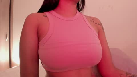 Emilia Big Boobs online show from 12/13/24, 05:49