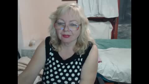 BarbaraBlondy online show from 11/19/24, 10:49