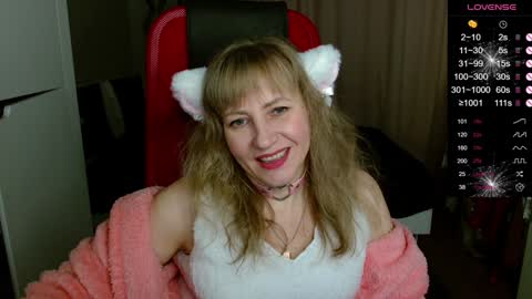 Janette online show from 12/01/24, 02:04