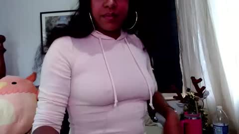 Xandra Jackson online show from 12/17/24, 01:50