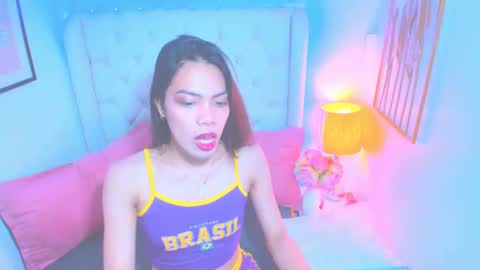 HAILEE HORNY online show from 02/07/25, 11:45