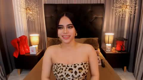 hennessygoddess69 online show from 01/25/25, 03:50