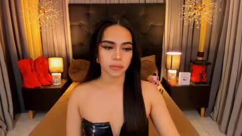 hennessygoddess69 online show from 01/14/25, 05:35