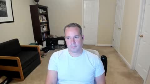 hotmale4u692000 online show from 11/26/24, 04:02