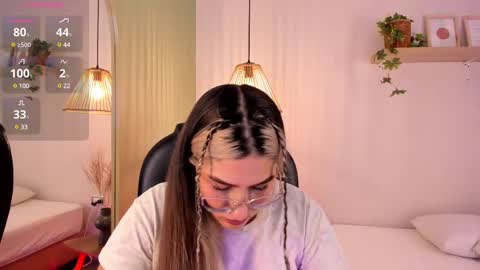 isabela_blake online show from 12/17/24, 12:28