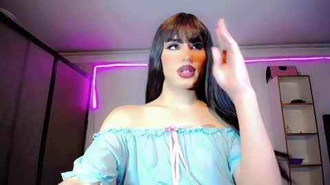 ivannahot23 online show from 01/19/25, 04:58