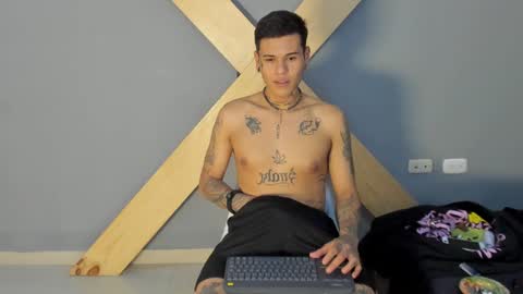 Jamesinked  online show from 12/10/24, 05:25