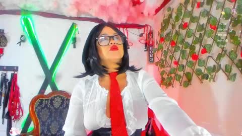 jena_derbo online show from 12/23/24, 10:22