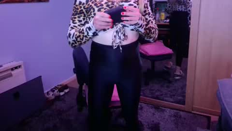 Jessiessicaxx online show from 12/15/24, 03:48