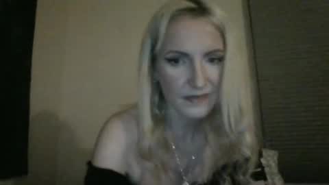 juicyjade2333 online show from 12/15/24, 01:41