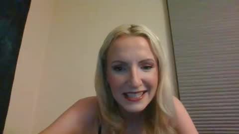 juicyjade2333 online show from 01/06/25, 01:41