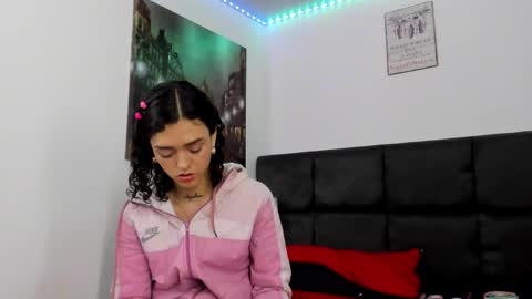 Katia  online show from 12/12/24, 08:49