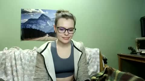 kira_meow_k online show from 12/10/24, 04:09