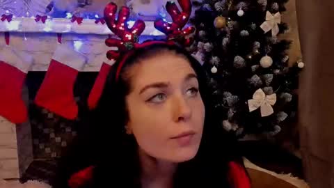 kiragold__ online show from 12/21/24, 03:17