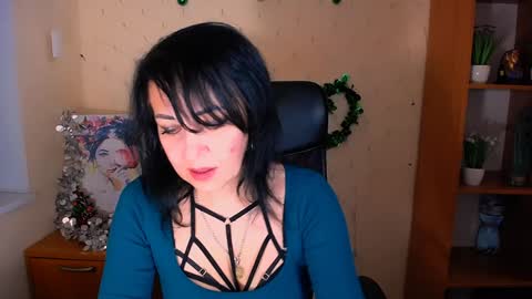 Laura online show from 12/11/24, 07:17