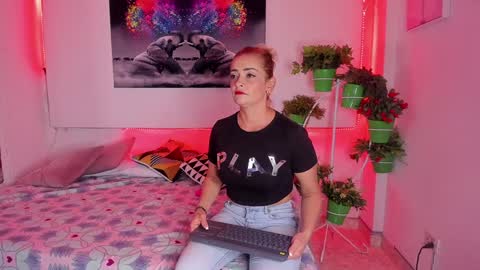 laurem_emy online show from 12/19/24, 03:33