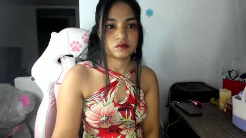 daniela angel     online show from 01/11/25, 10:46