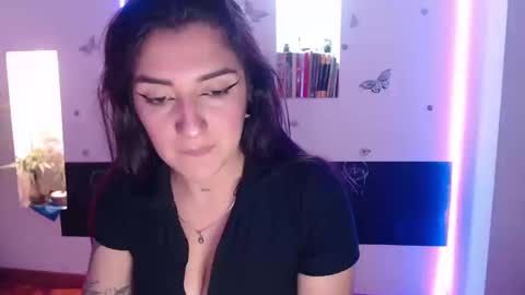 Lia Mitch online show from 12/12/24, 05:01