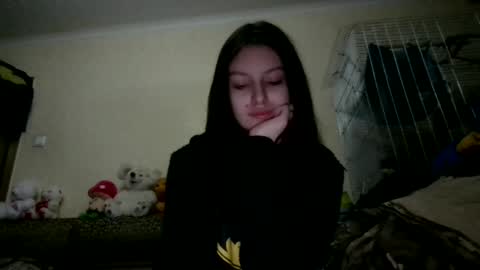 lilycandy_ online show from 01/04/25, 01:26