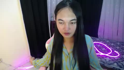 lovely_mamaxx online show from 12/03/24, 10:55