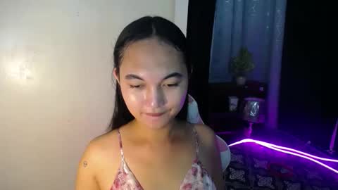 lovely_mamaxx online show from 11/24/24, 01:14