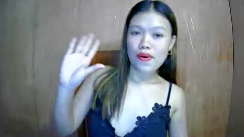 lovemae352295 online show from 12/24/24, 03:29