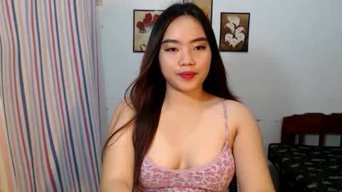 lovvvable_yoj online show from 11/18/24, 01:45