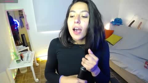 Layla Khalifa online show from 12/18/24, 06:34