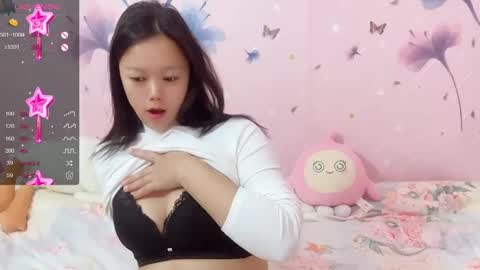 mary_uu online show from 01/07/25, 01:17