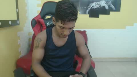 mau_elixxx online show from 01/08/25, 01:44