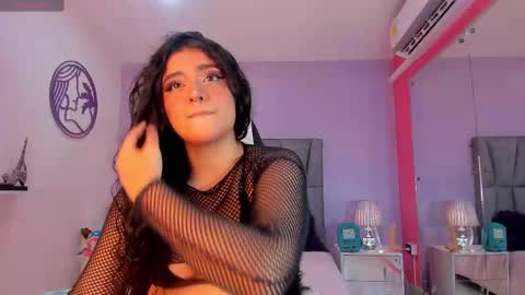 megan_gremory_ online show from 11/17/24, 03:03