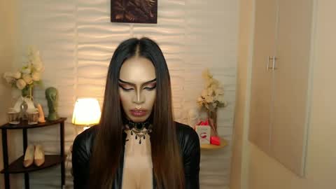 Mistress MikeyAlawi online show from 12/23/24, 02:30