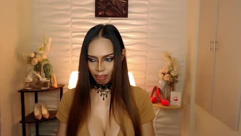 Mistress MikeyAlawi online show from 12/19/24, 10:24