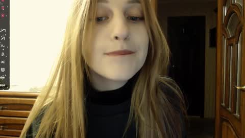 miu_m online show from 12/12/24, 03:49