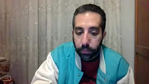 mmohsen_1985 online show from 12/29/24, 10:10