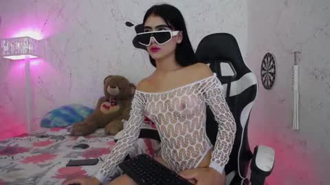 momis_cute online show from 12/06/24, 01:02